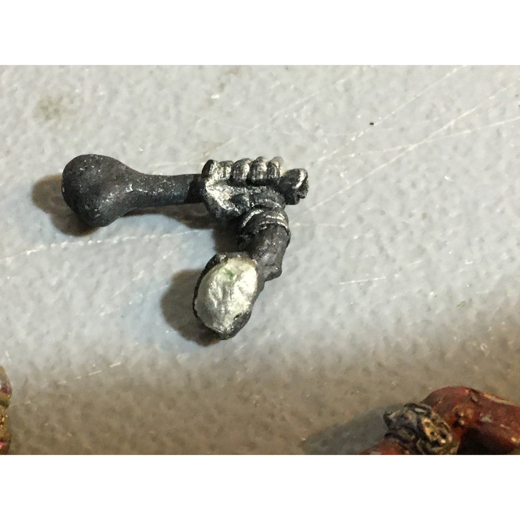 A32492 WARHAMMER FANTASY METAL MIXED BITS & INC LOT CHAOS BESTIGOR GORGER COLD