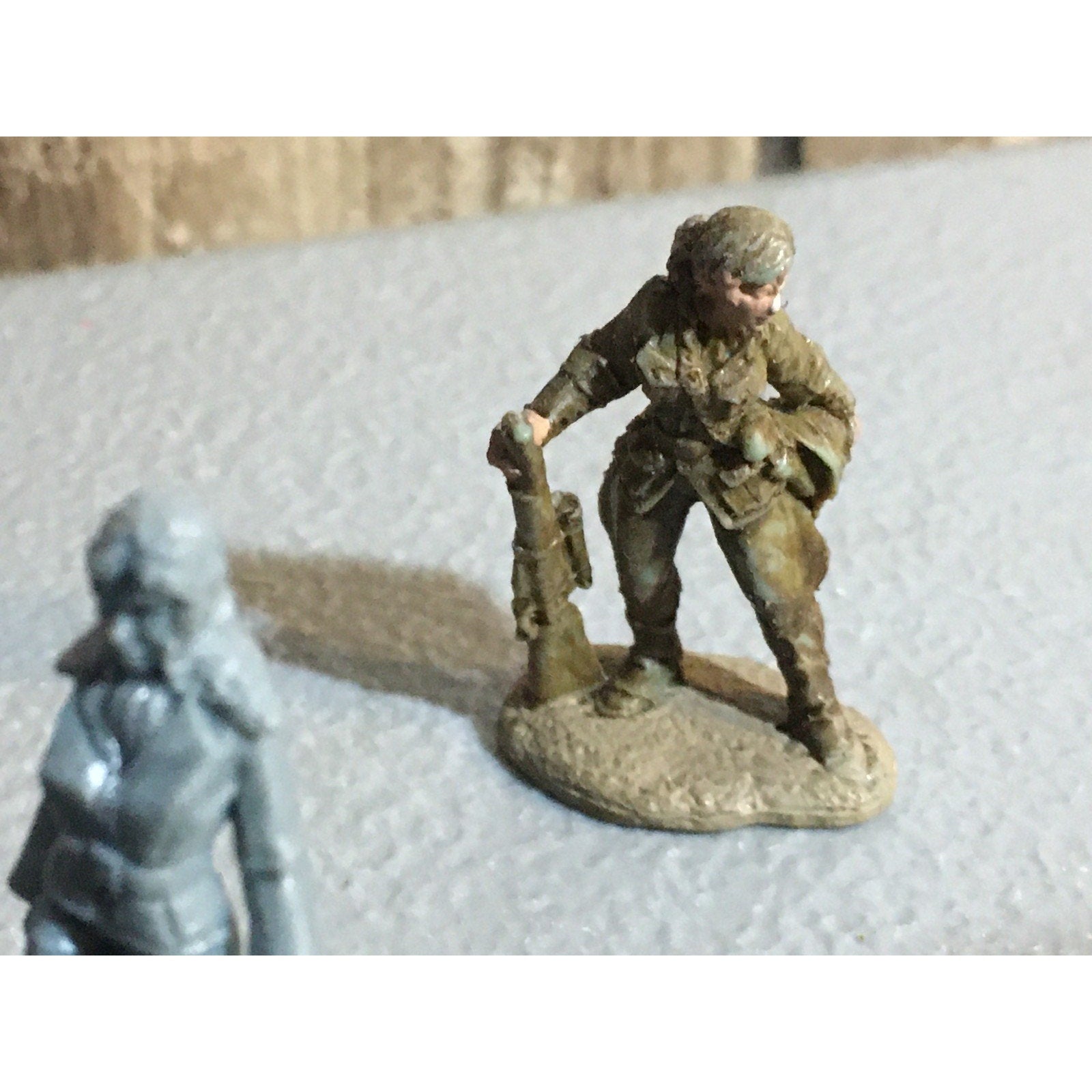 A30875 REAPER MINIATURES RMP HUMANS DETECTIVE FARMER PILOT