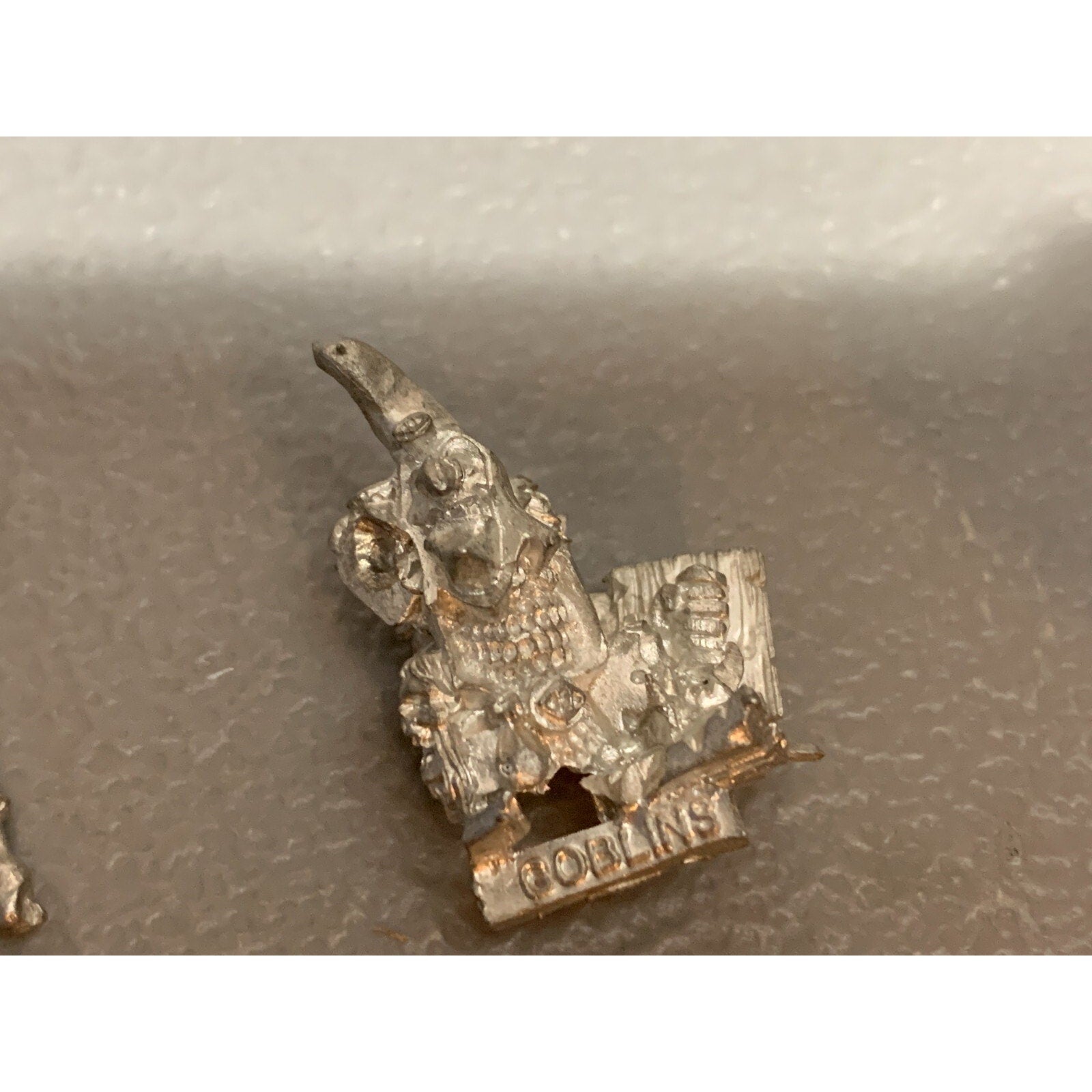 A15470 WARHAMMER FANTASY ORCS GOBLINS METAL 2007 WHITE D UK SUB GRAIL GUTBAG RAR