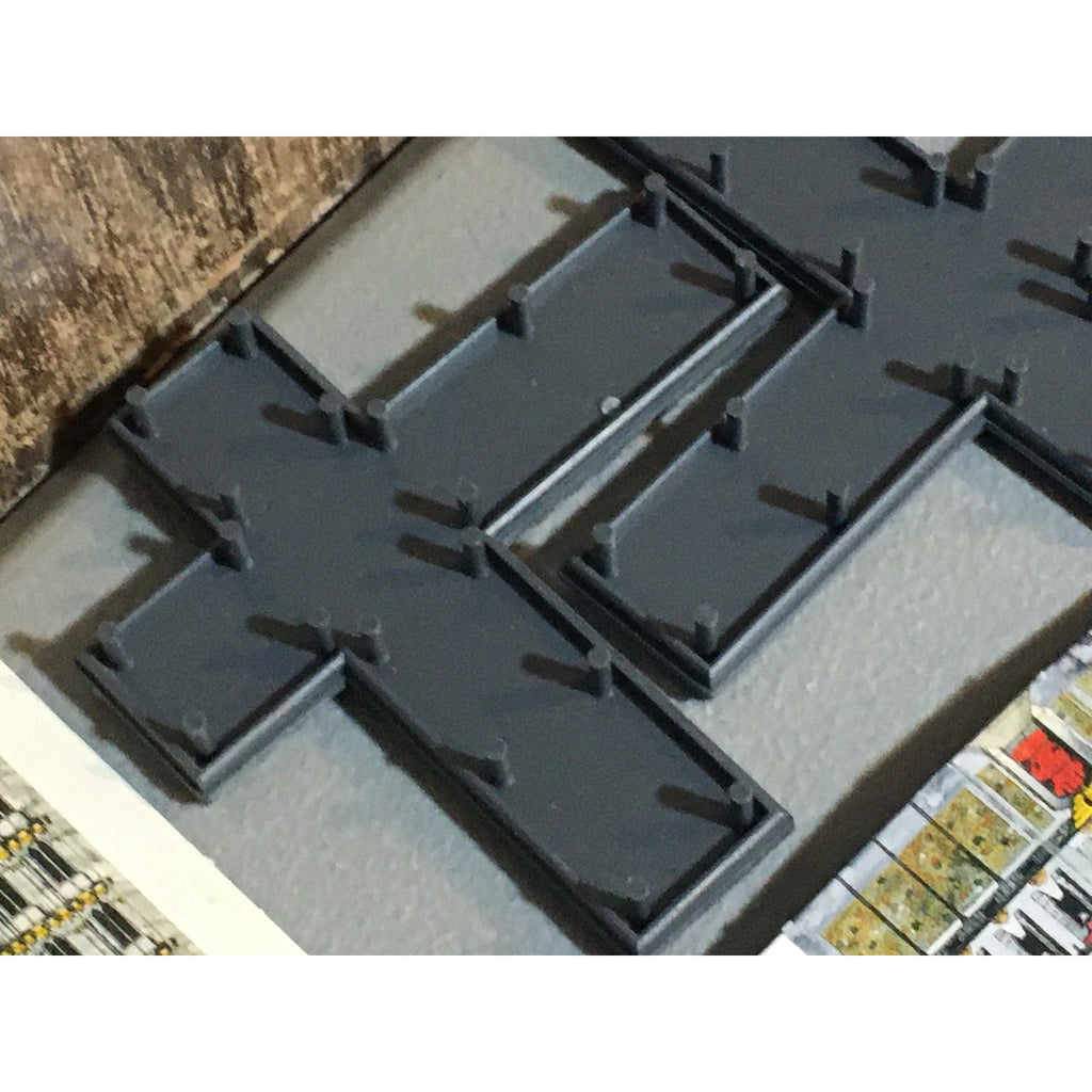 A31709 WARHAMMER EPIC 40K SPACE MARINES BUILDING SOME BROKEN DOESNT MATCH EXTRA