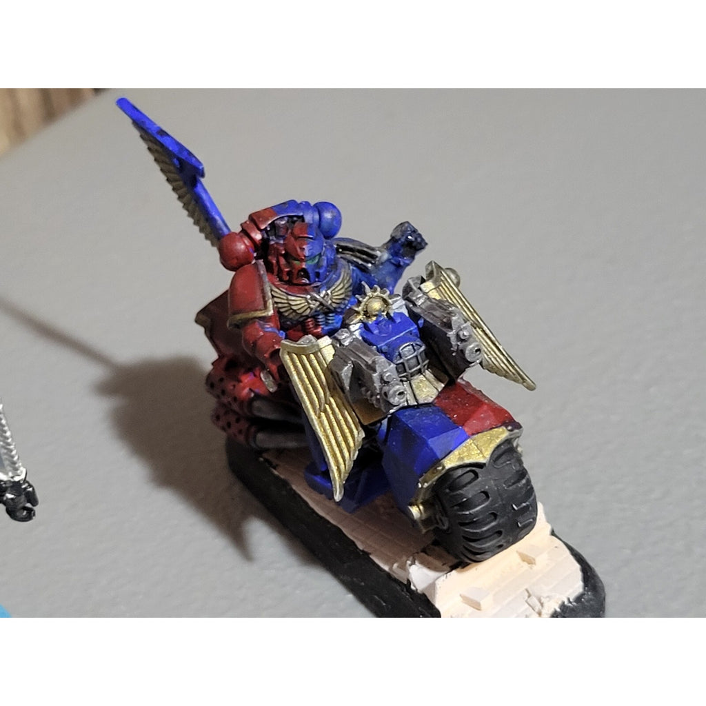 A19115 WARHAMMER 40K SPACE MARINES LOT CAPTAIN BIKE NARTHECIUM ASSAULT