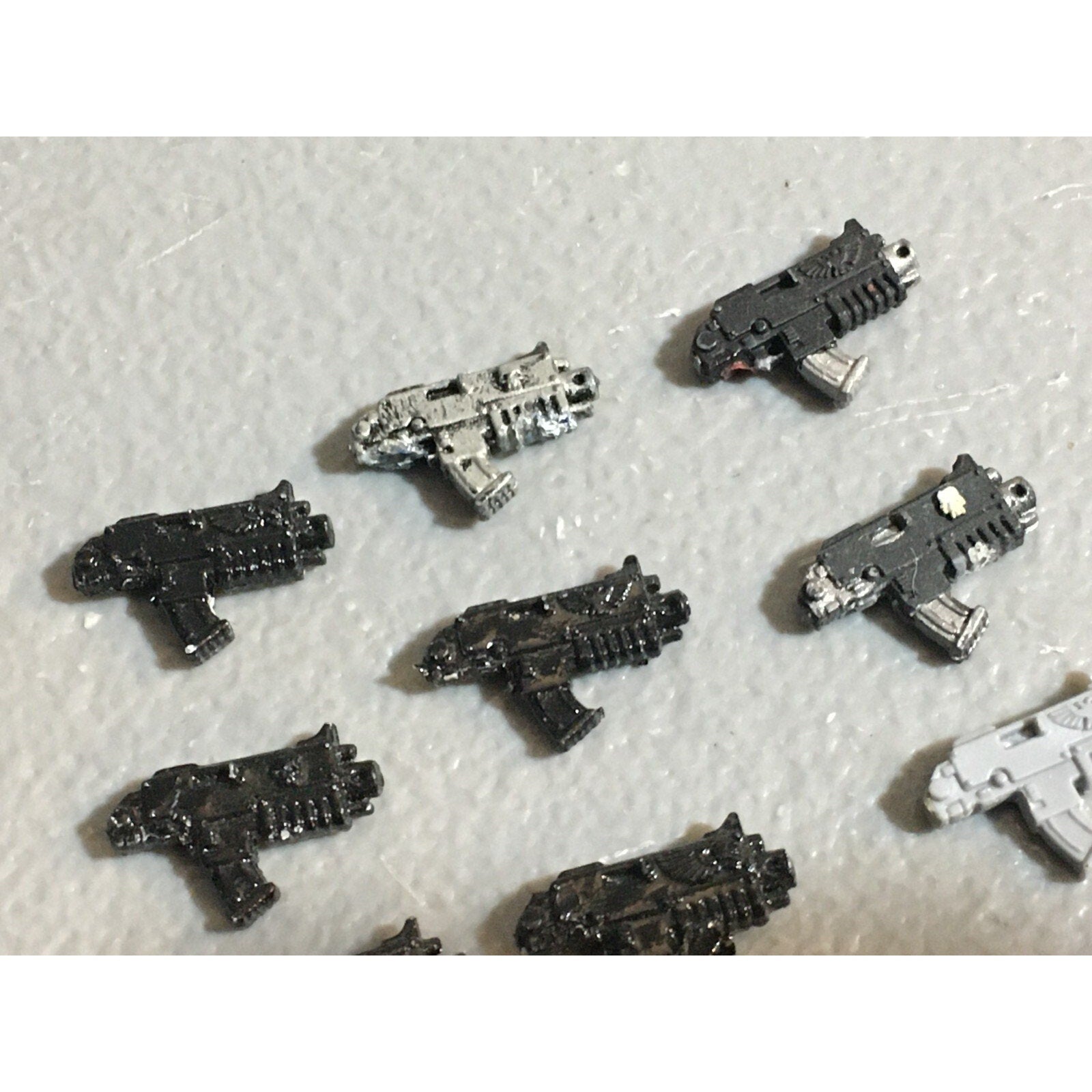A22984 WARHAMMER 40K SPACE MARINES BITS LOT BOLTERS ARMS GW GAMES WORKSHOP