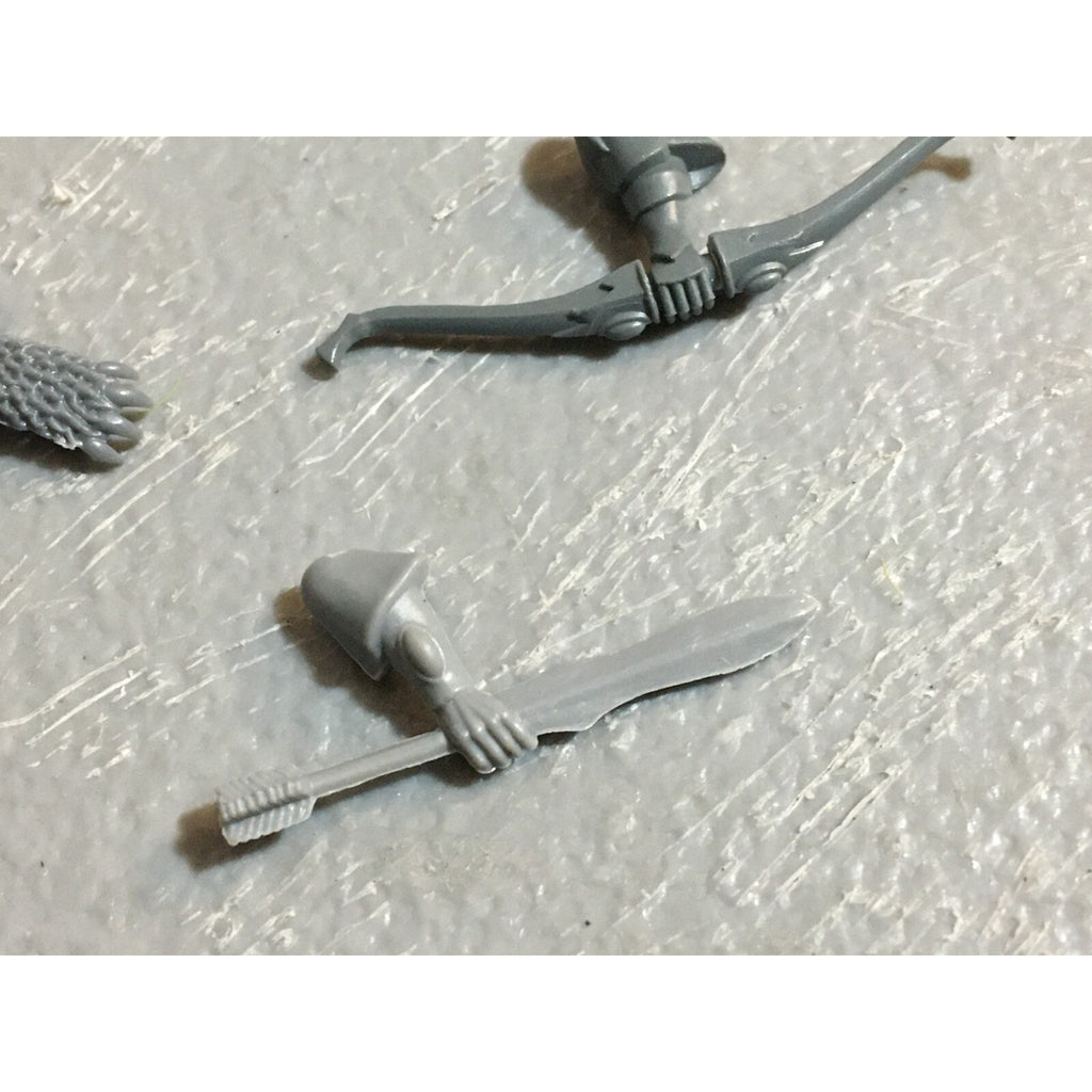 A23431 WARHAMMER FANTASY HIGH ELVES BITS LOT MIXED LIONS LANCE GAMES WORKSHOP GW