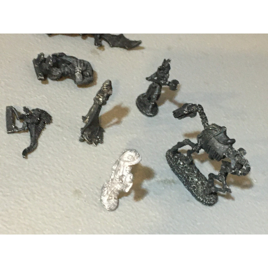 A34039 UNKNOWN METAL MINIATURES FANTASY MIXED LOT CREATURE DRAKE UNDEAD HORSE