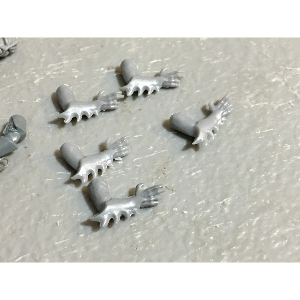 A23451 WARHAMMER FANTASY DARK ELVES BITS LOT ARMS HEADS SHIELDS GAMES WORKSHOP