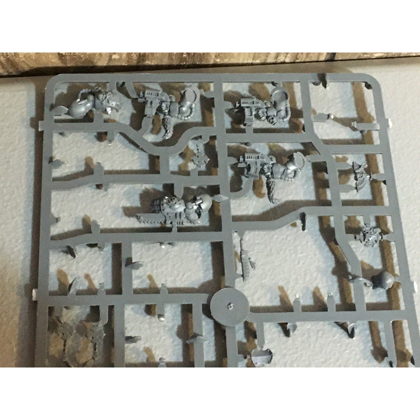 A33681 WARHAMMER 40K SPACE MARINES WOLVES BITS SPRUE LOT TERMINATOR GW
