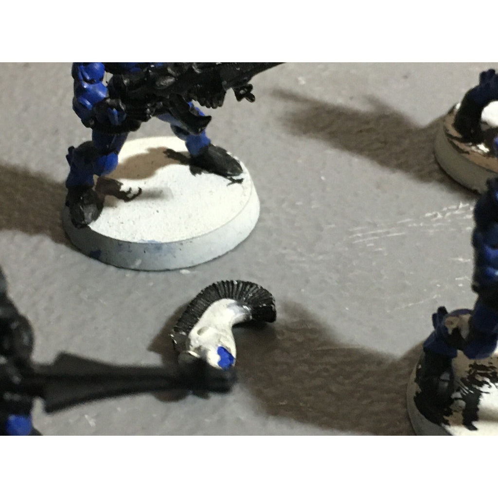 A22117 WARHAMMER 40K ELDAR CRAFTWORLDS DIRE AVENGERS METAL HEADS MISS 1 ARM GW