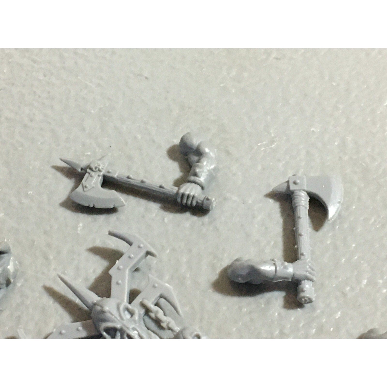 A22183 WARHAMMER FANTASY CHAOS MORTALS BITS LOT MIXED MARAUDER COMMAND & ARMS GW