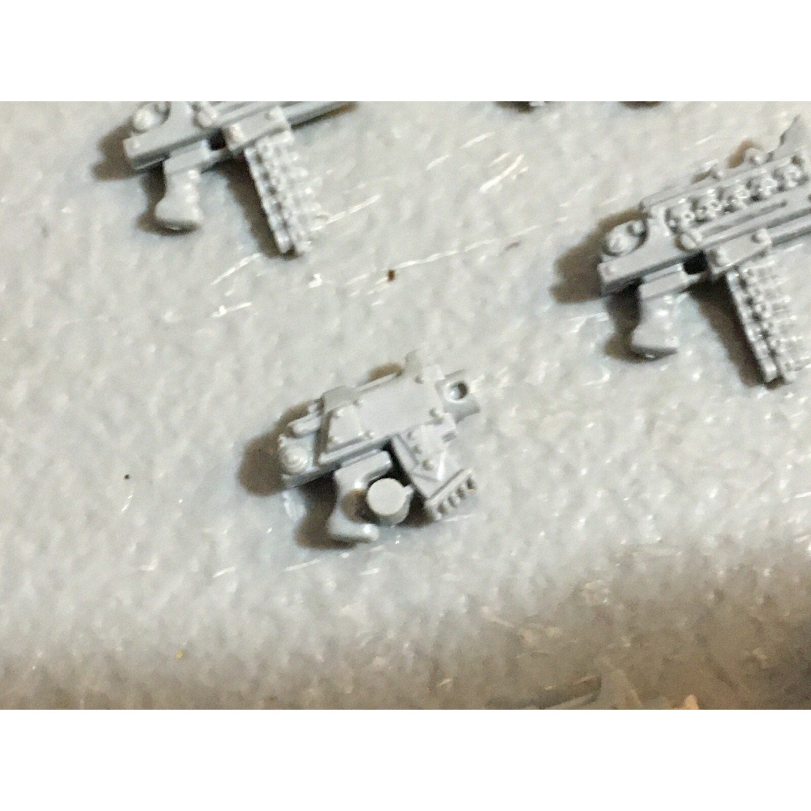 A23145 WARHAMMER 40K CHAOS SPACE MARINES ROGUE TRADER BITS LOT PISTOL BOLTER GW