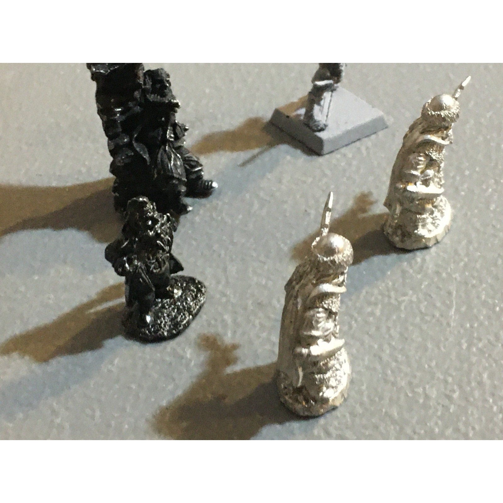 A34020 UNKNOWN METAL MINIATURES MIXED DWARVES DWARFS SOLDIER WARRIOR