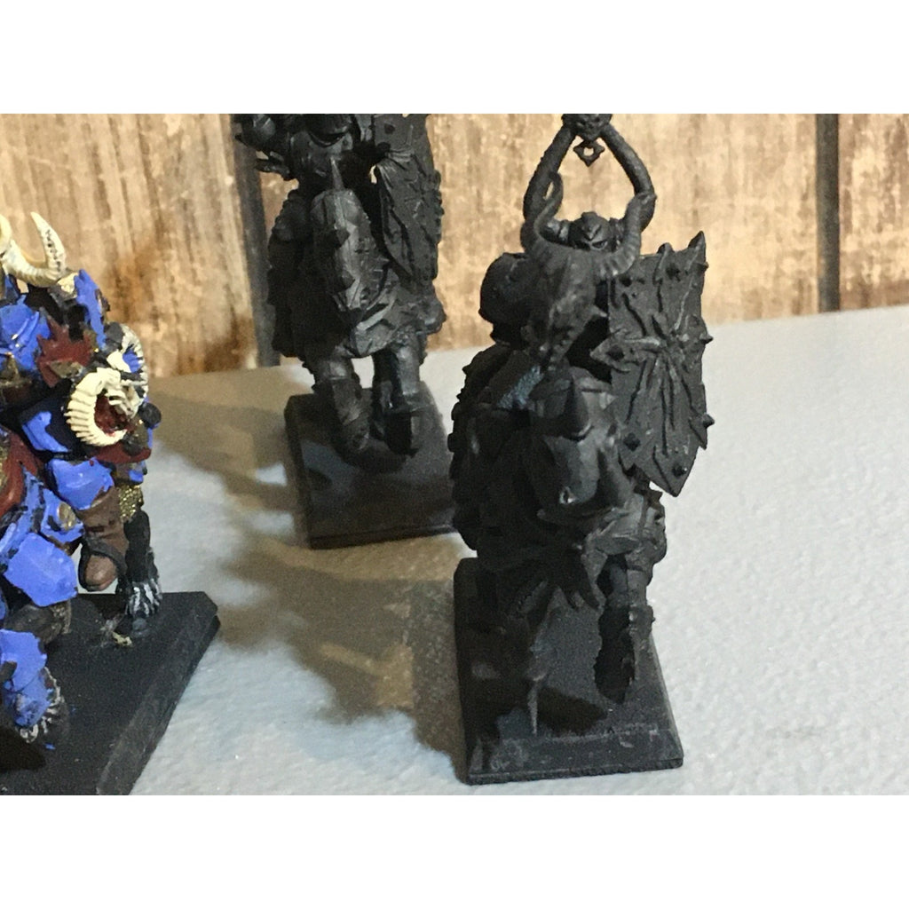 A33420 WARHAMMER FANTASY OLD WORLD CHAOS MORTALS KNIGHTS 5 PK INCOMPLETE GW