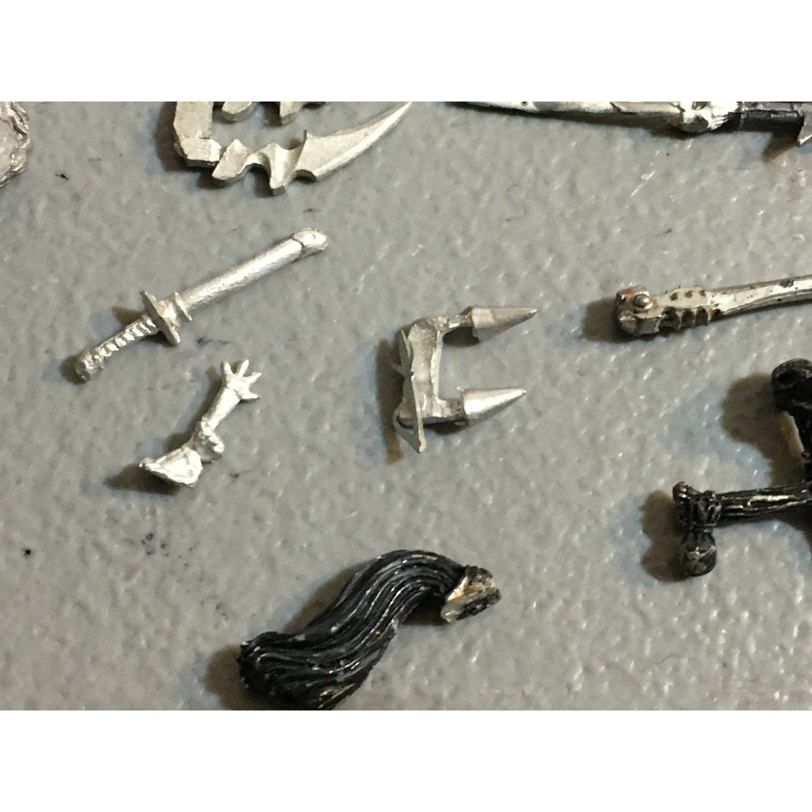 A32542 UNKNOWN MINIATURES ALL METAL BITS & INCOMPLETE LOT FANTASY