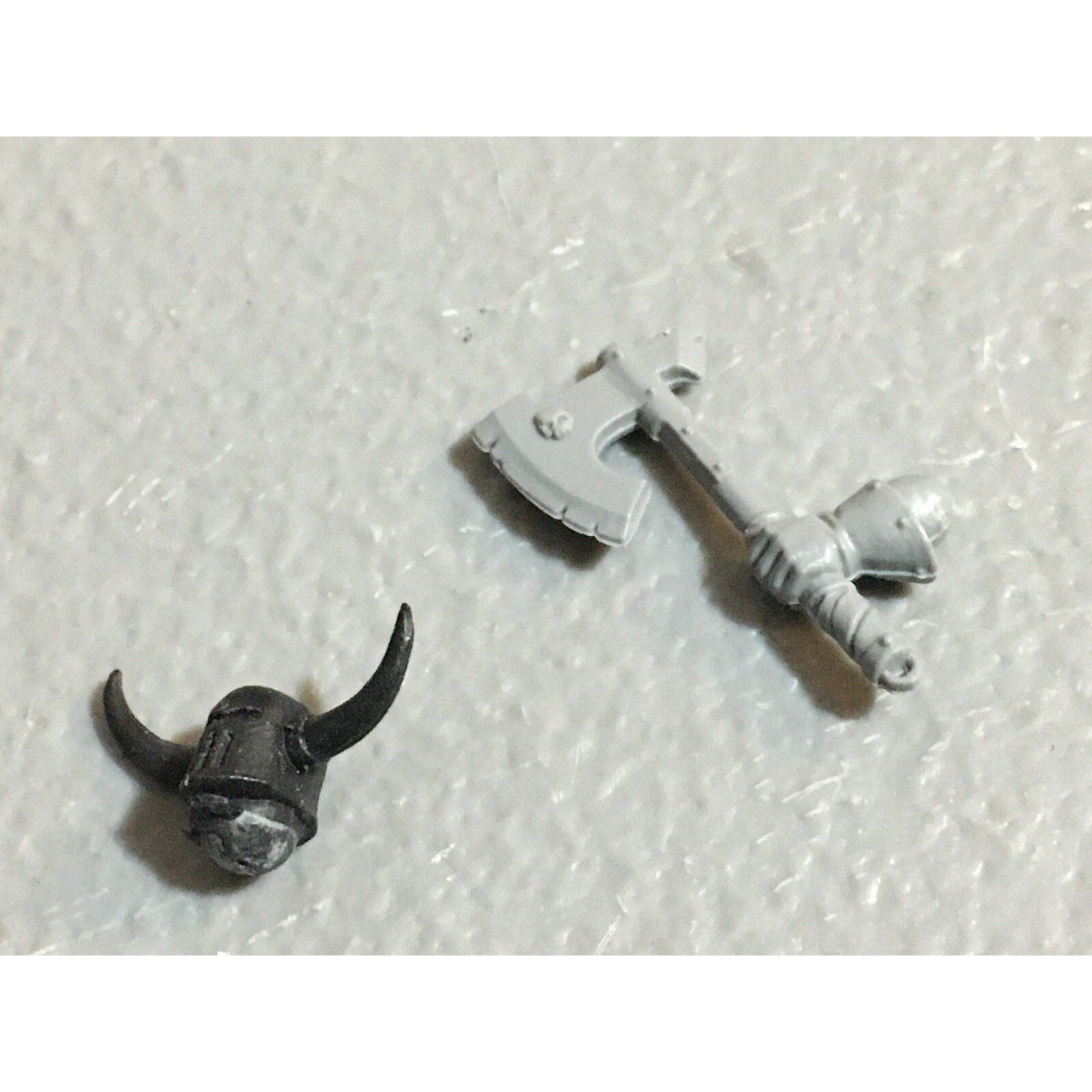 A23070 WARHAMMER FANTASY CHAOS MORTALS BITS LOT WARRIORS MIXED GW GAMES WORKSHOP