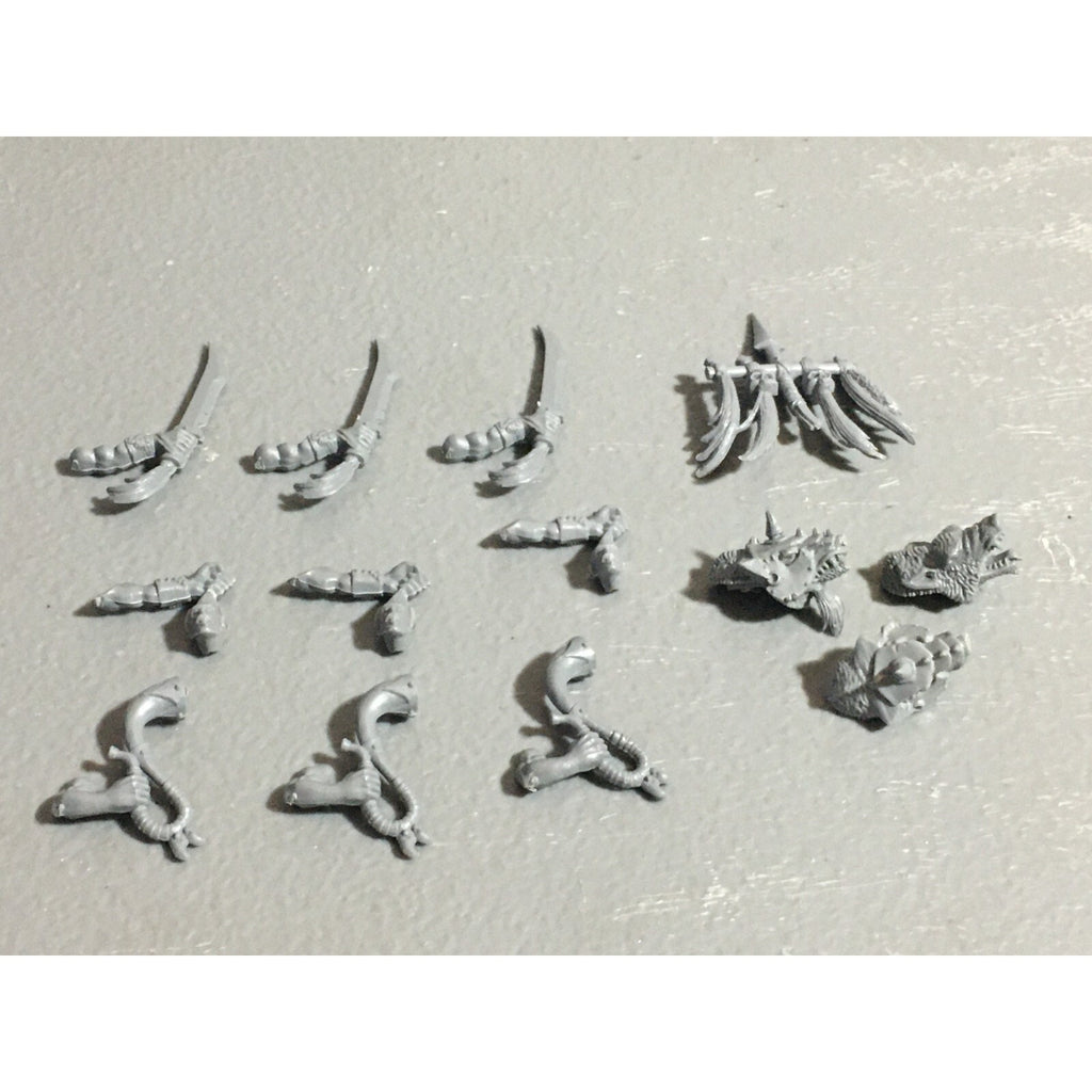 A22630 WARHAMMER FANTASY ORCS & GOBLINS BITS LOT GOBLIN WOLF RIDER ARMS GW