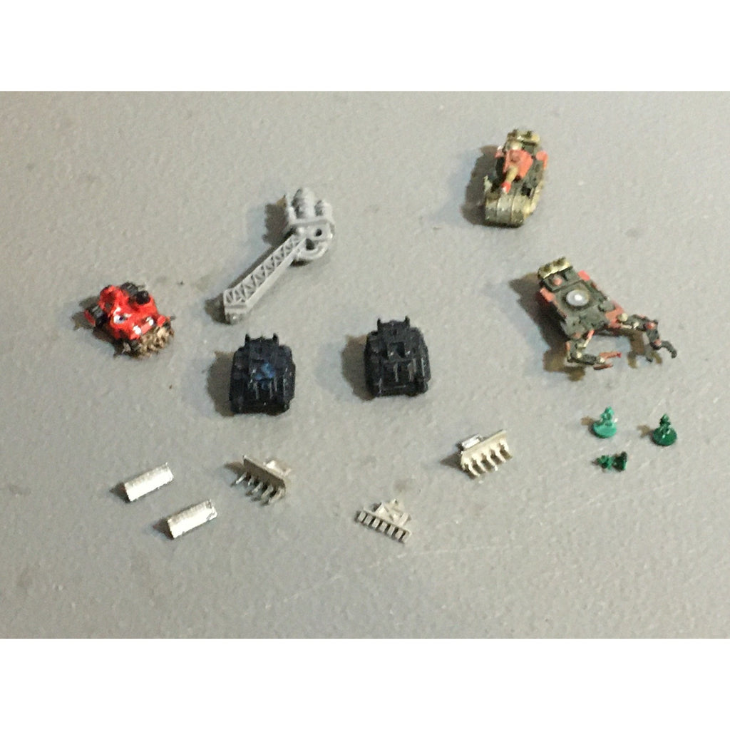 A30751 WARHAMMER EPIC 40K MIXED BITS & INCOMPLETE LOT SPACE MARINES ELDAR ORKS