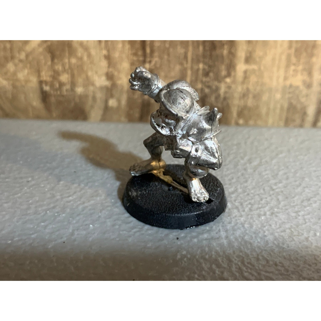 A30186 WARHAMMER BLOOD BOWL OOP ORKS ORC METAL CATCHER