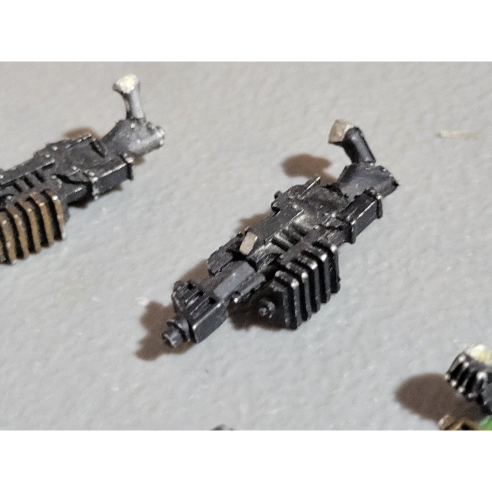A19070 WARHAMMER 40K NECRONS OOP NECRON METAL WEAPONS SET