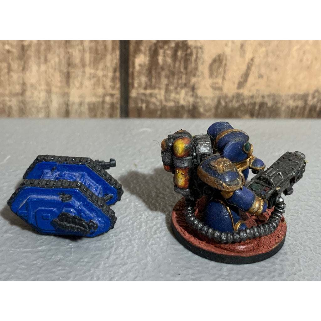 A10843 UNKNOWN TABLETOP WARGAMES DWARF GUNNER ARMORED PAINTED