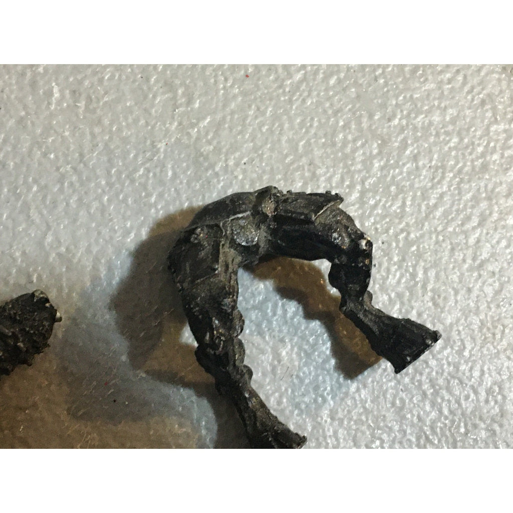 A29244 WARHAMMER 40K CHAOS DAEMONS METAL 6TH EDITION LEGS & AXE BLOODTHIRSTER