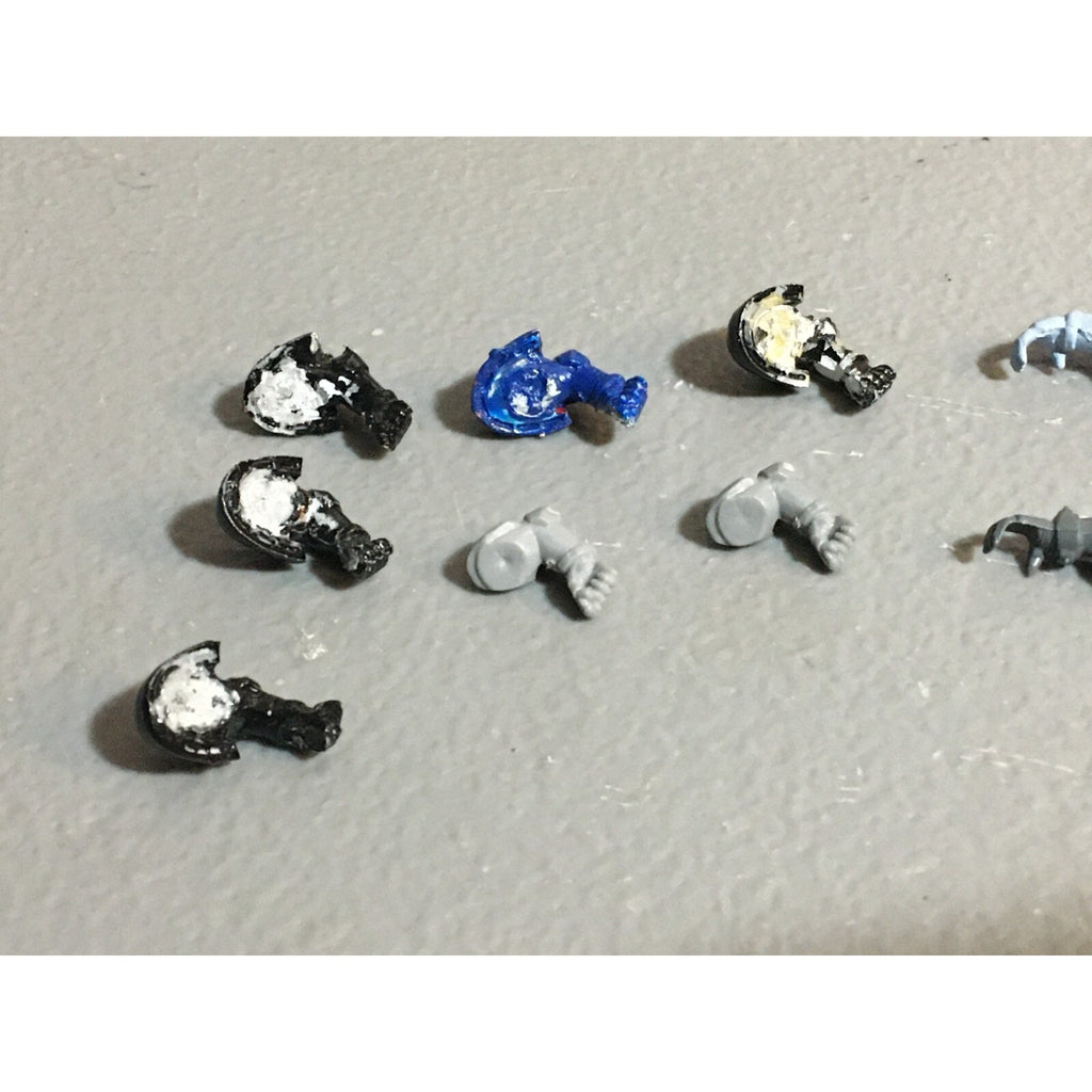 A22986 WARHAMMER 40K SPACE MARINES BITS LOT ARMS GW GAMES WORKSHOP