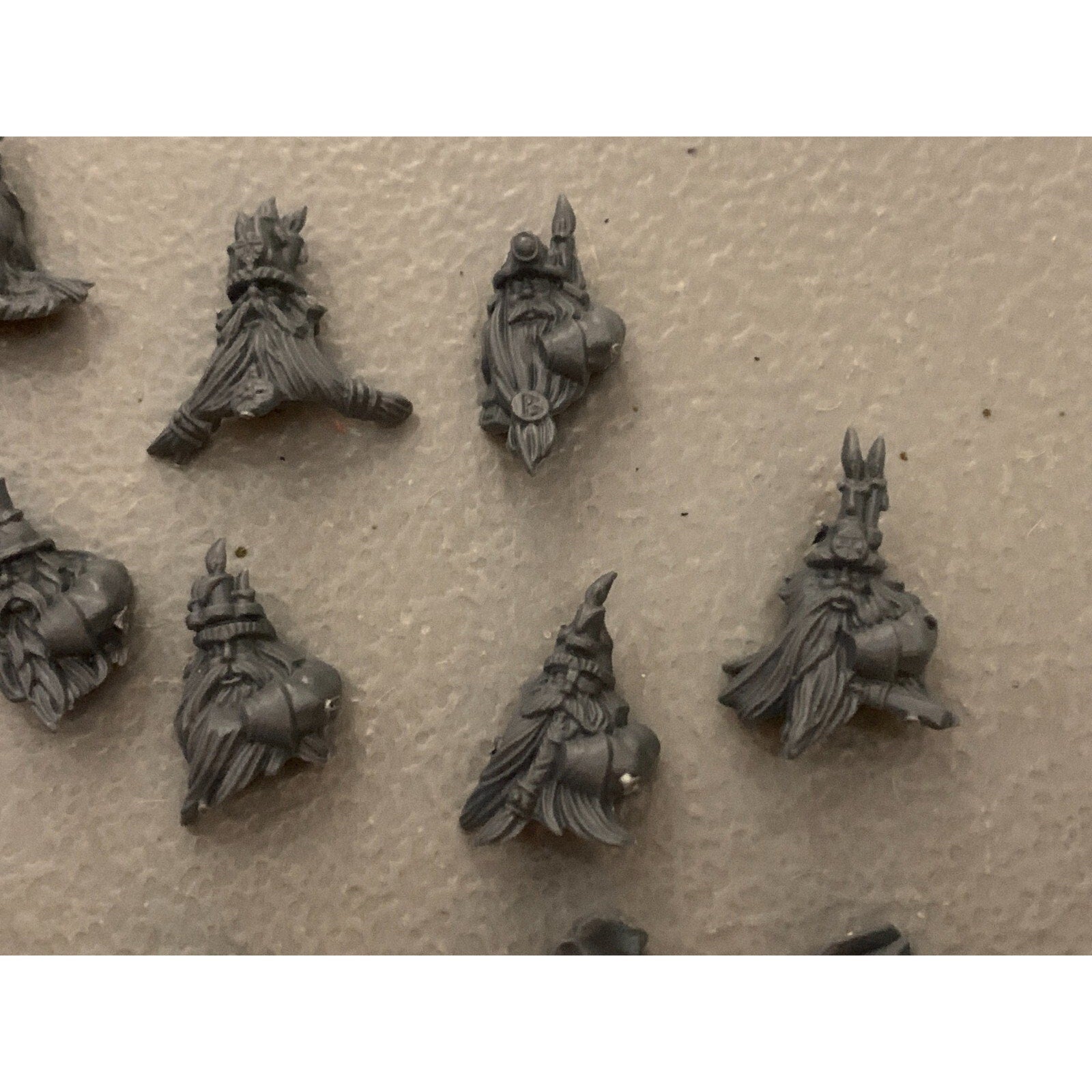 A16701 WARHAMMER AOS FANTASY DWARFS DWARVES MINERS & BITS LOT