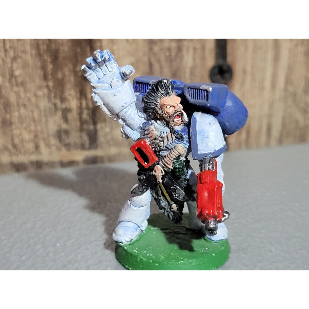 A18695 WARHAMMER 40K SPACE MARINES WOLVES BLOOD CLAW SERGEANT METAL W JUMP