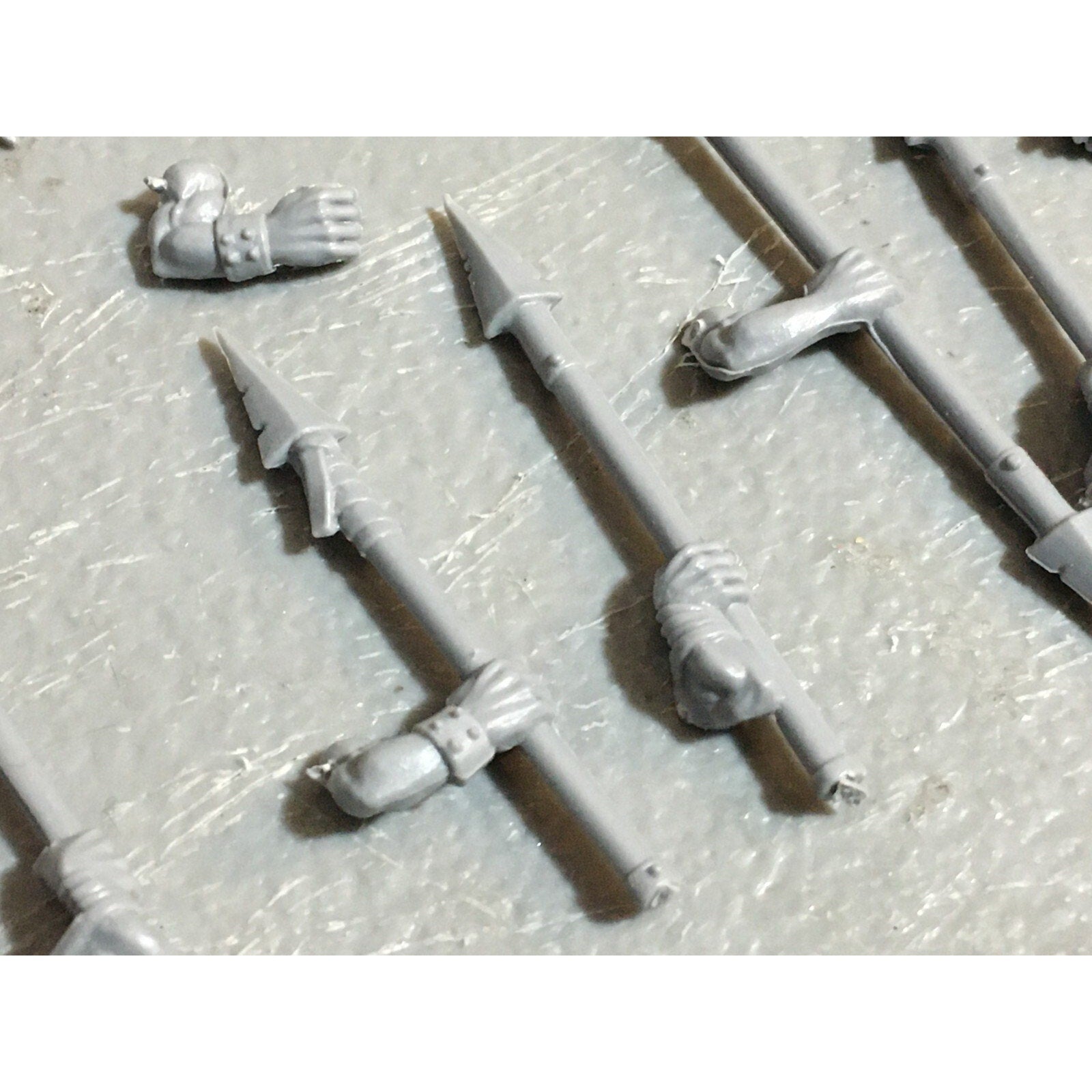 A23393 WARHAMMER FANTASY ORCS & GOBLINS BITS LOT WOLF RIDERS ARMS GW