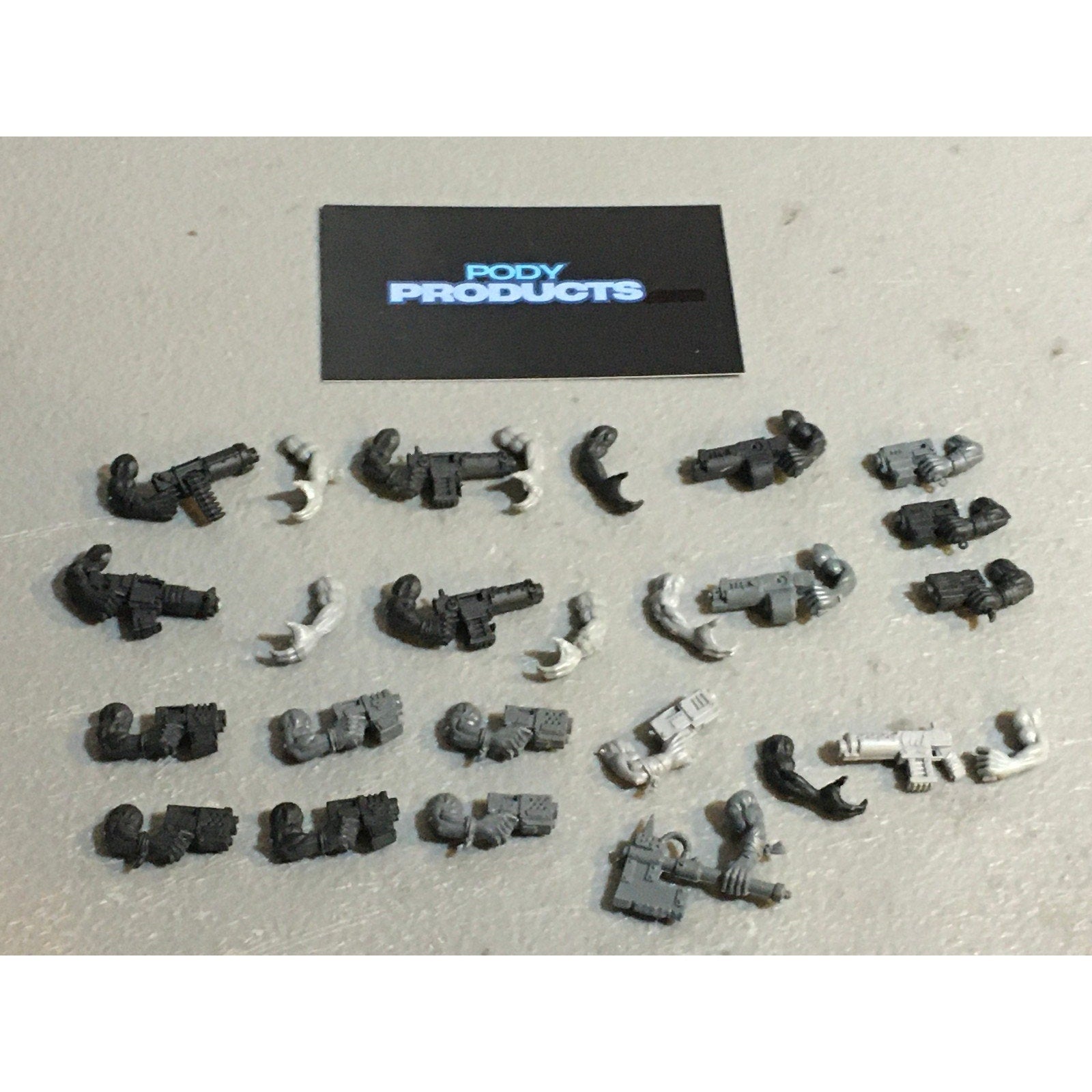 A33571 WARHAMMER 40K SPACE ORKS BITS LOT ARMS SHOOTA SLUGGA GW GAMES WORKSHOP