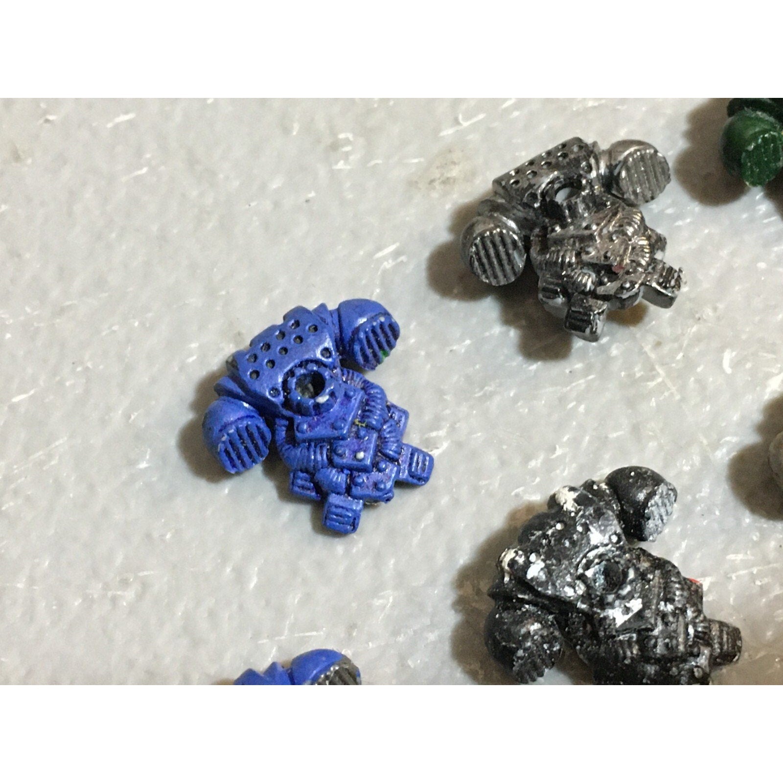 A23260 WARHAMMER 40K SPACE MARINES ROGUE TRADER BITS LOT BACKPACKS SOME CLOGD GW