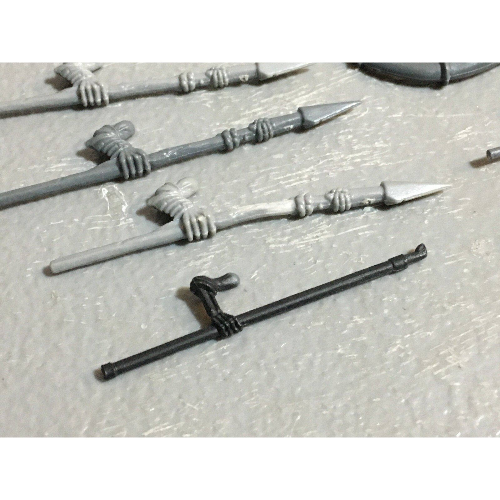 A23457 WARHAMMER FANTASY VAMPIRE COUNTS UNDEAD BITS LOT MIXED ARMS SPEARS GW