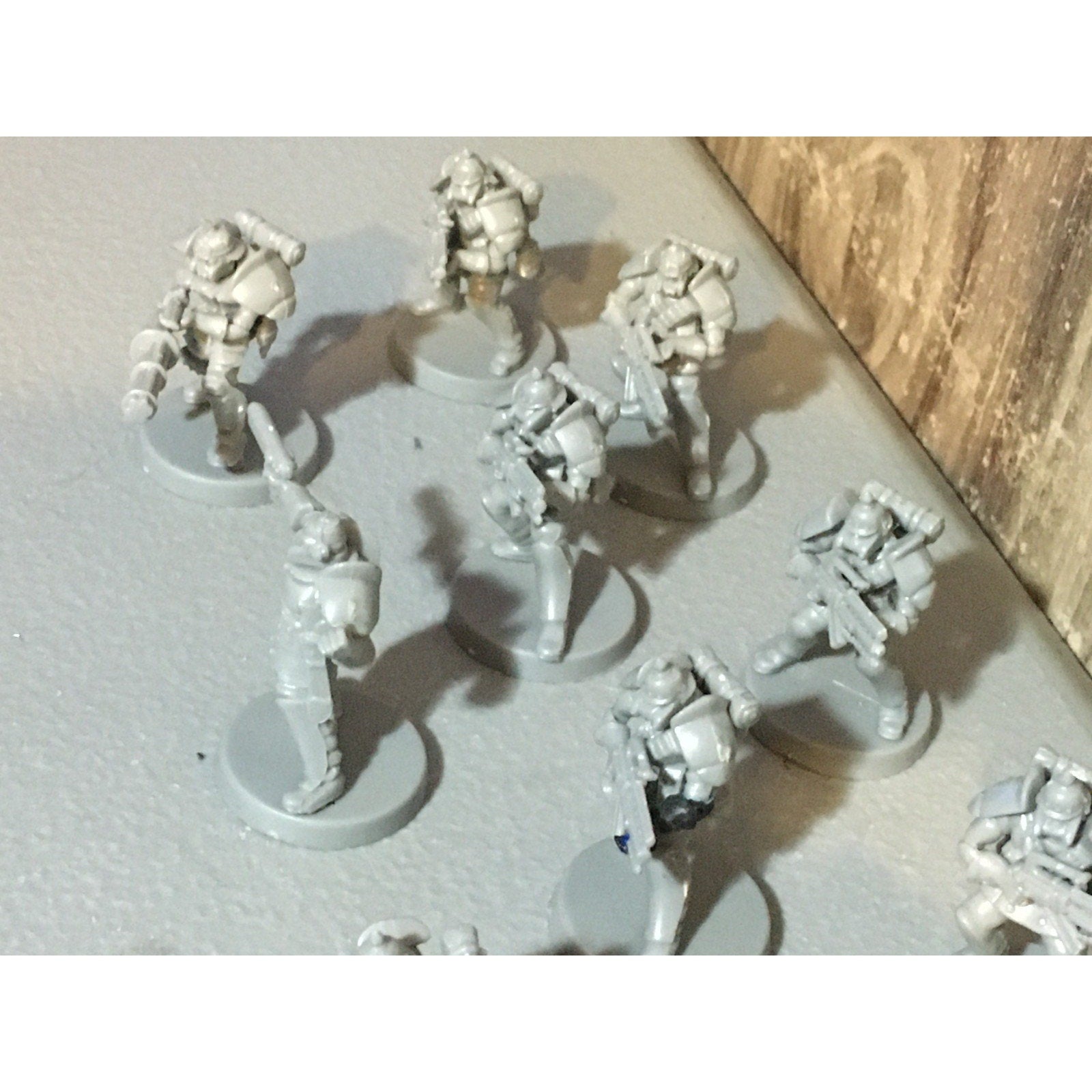 A30060 UNKNOWN TABLE TOP SCI-FI POWER ARMOR SOLDIERS 10 PK WAR GAMES