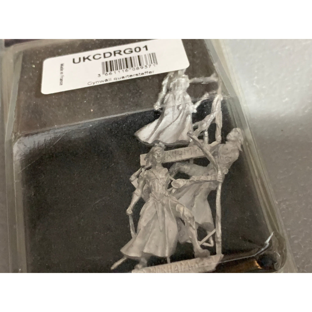 A10455 RACKHAM CONFRONTATION METAL OOP CYNWALL QUARTERSTAFF NO CARD