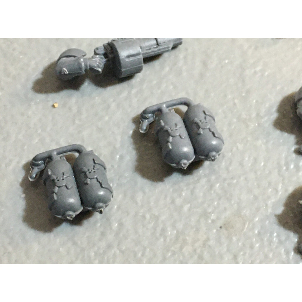 A23209 WARHAMMER 40K IG IMPERIAL ASTRA BITS LOT MIXED GW GAMES WORKSHOP