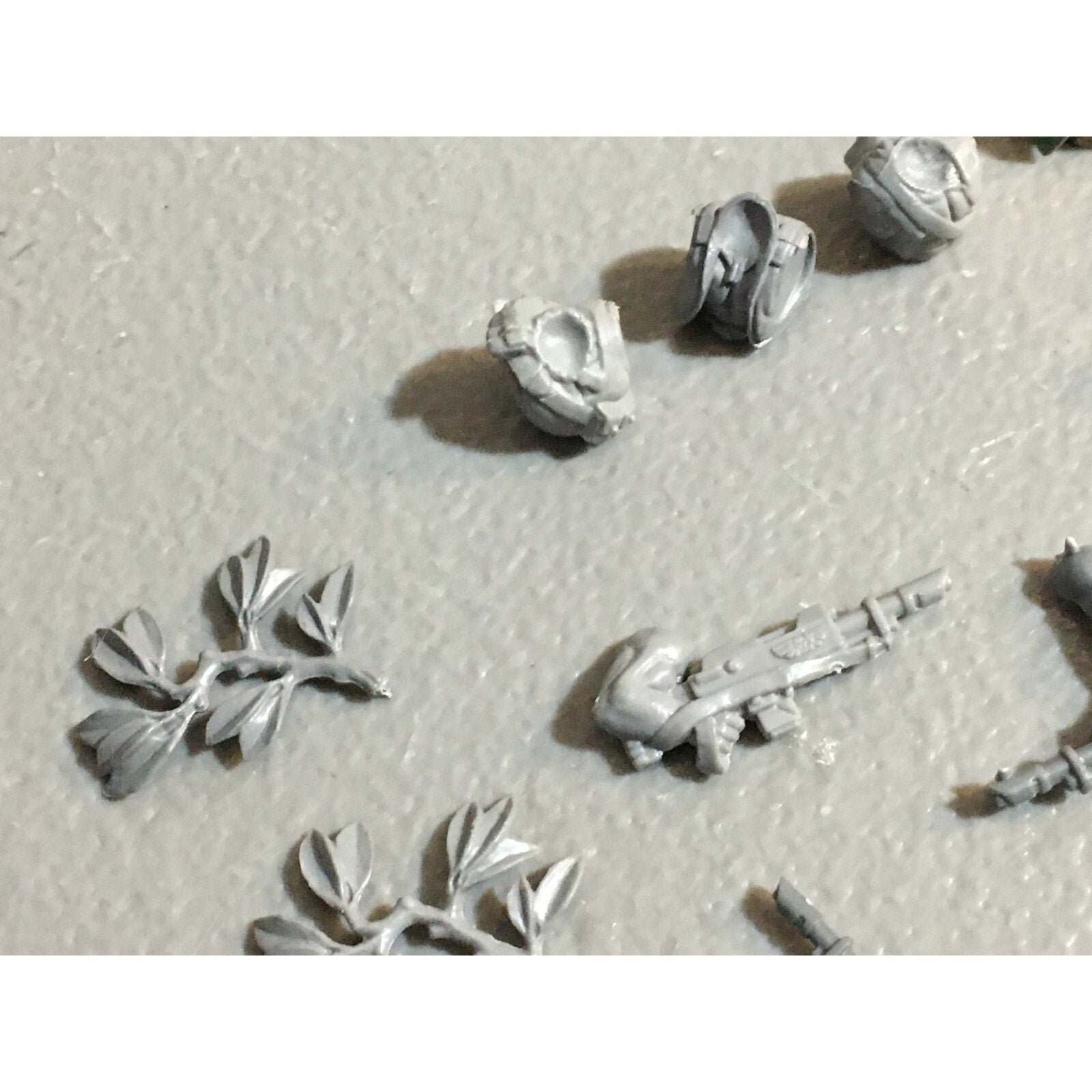 A23210 WARHAMMER 40K IG IMPERIAL ASTRA BITS LOT CATACHAN GW GAMES WORKSHOP