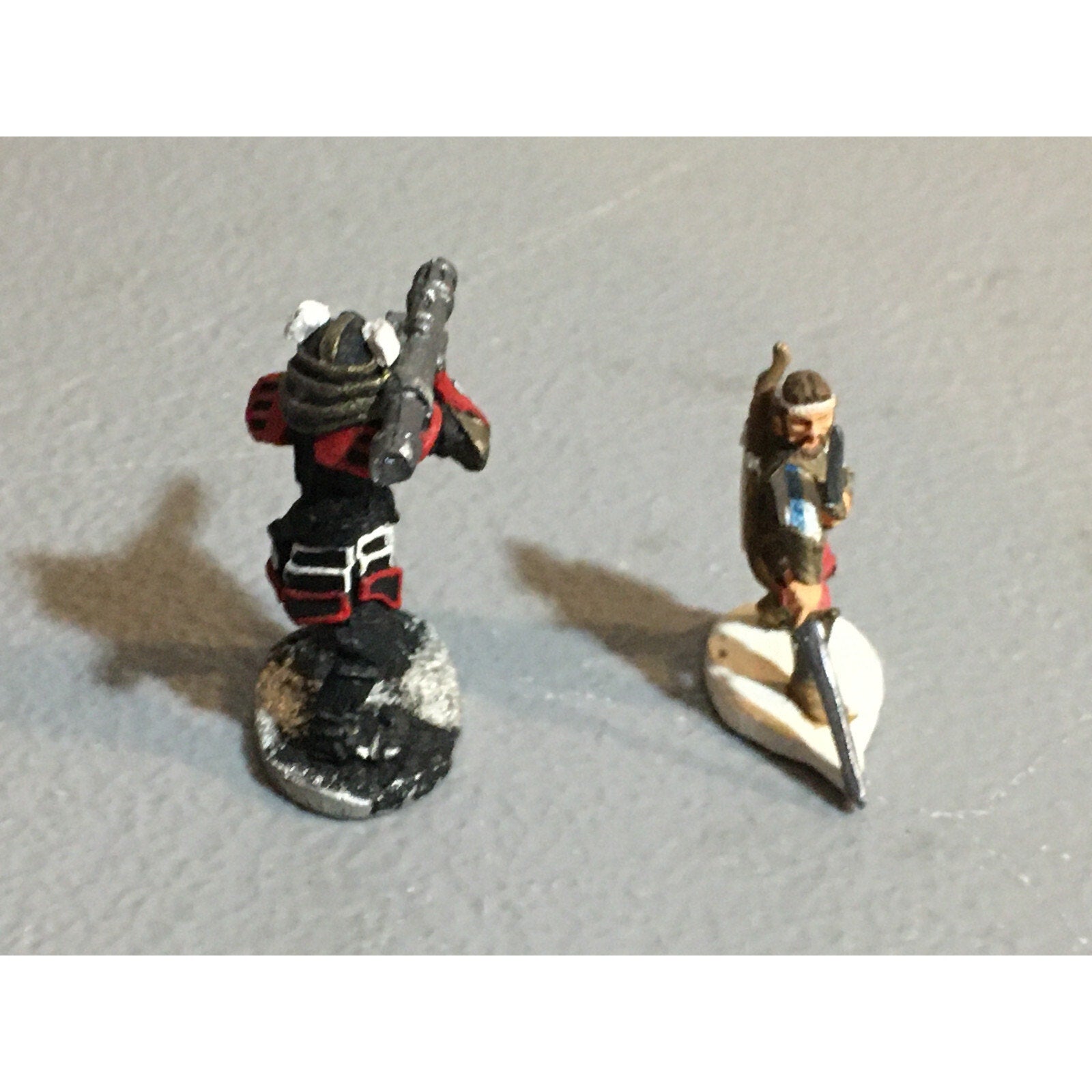 A10263 METAL MINIATURES FANTASY WARRIOR + SCI-FI SAMURAI W ROCKET LAUNCHER