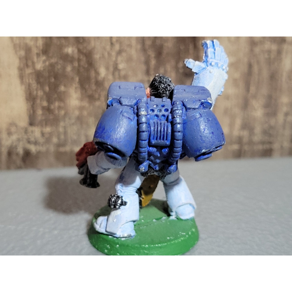 A18695 WARHAMMER 40K SPACE MARINES WOLVES BLOOD CLAW SERGEANT METAL W JUMP