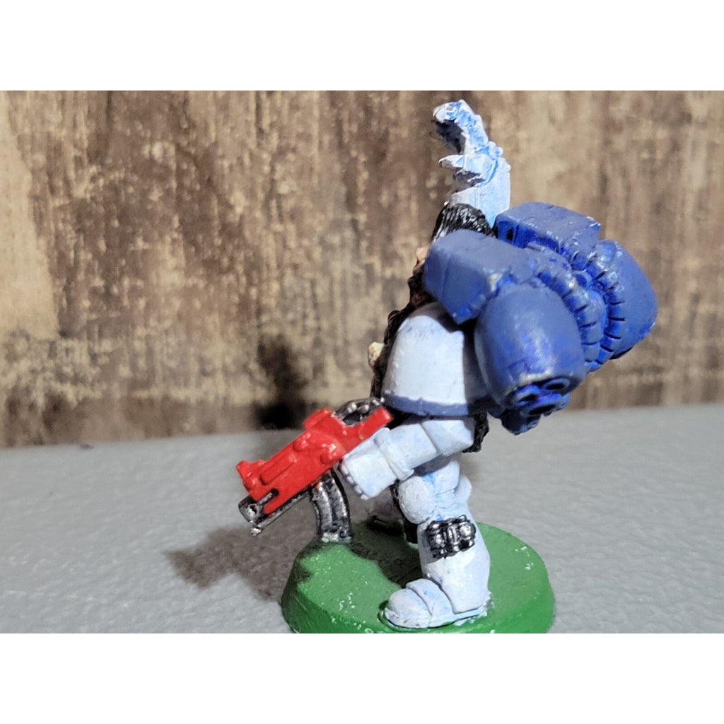 A18695 WARHAMMER 40K SPACE MARINES WOLVES BLOOD CLAW SERGEANT METAL W JUMP