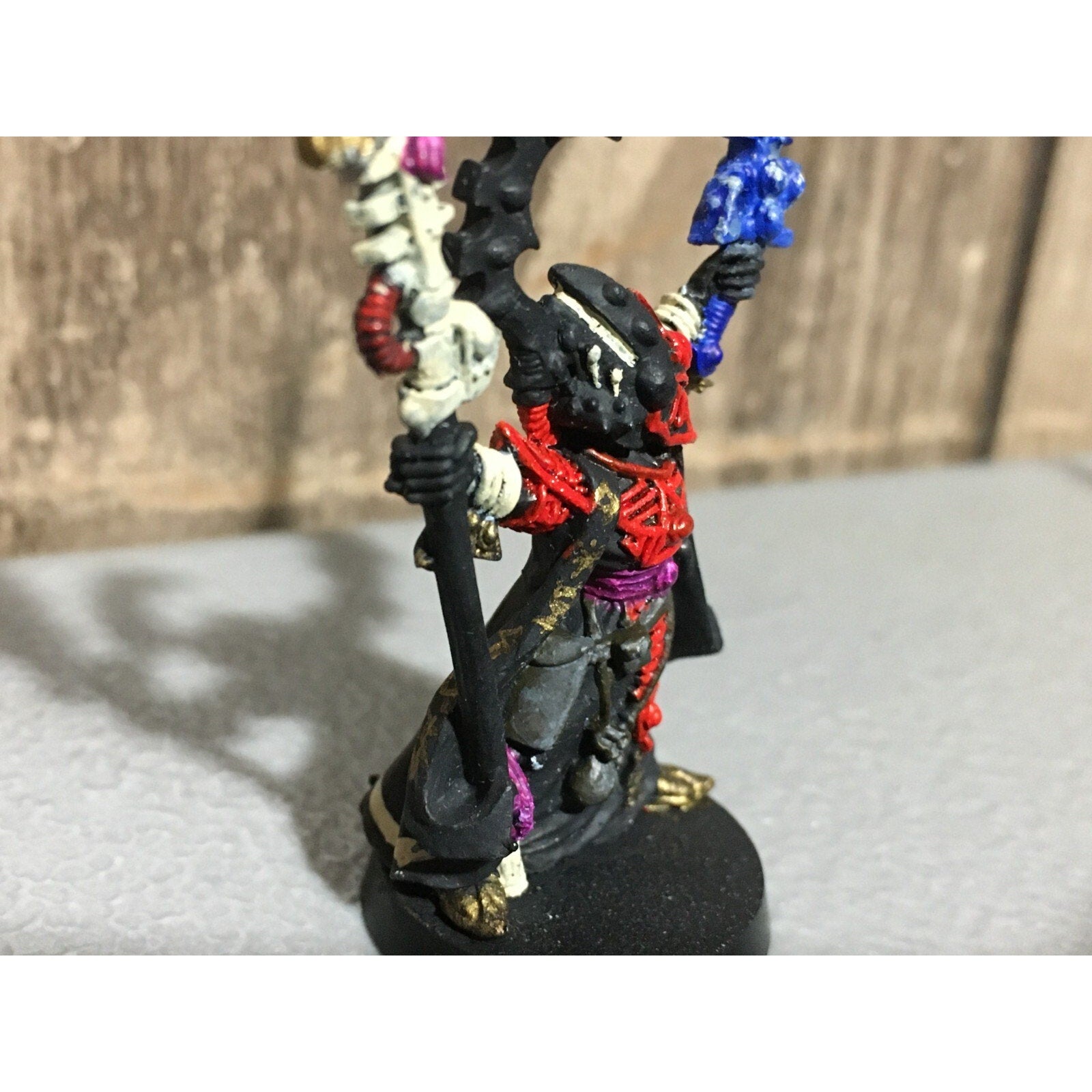 A19677 WARHAMMER 40K ELDAR CRAFTWORLDS METAL ELDRAD ULTHRAN FARSEER PAINTED