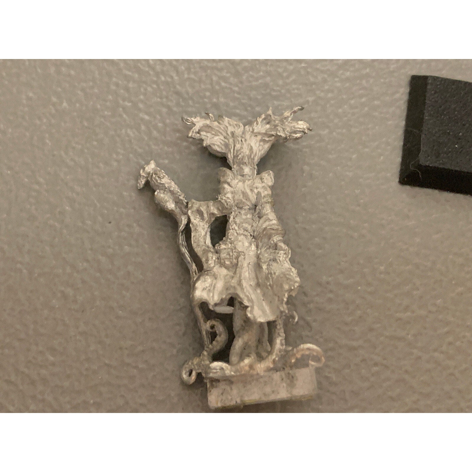 A10489 RACKHAM CONFRONTATION METAL OOP THE GORGON
