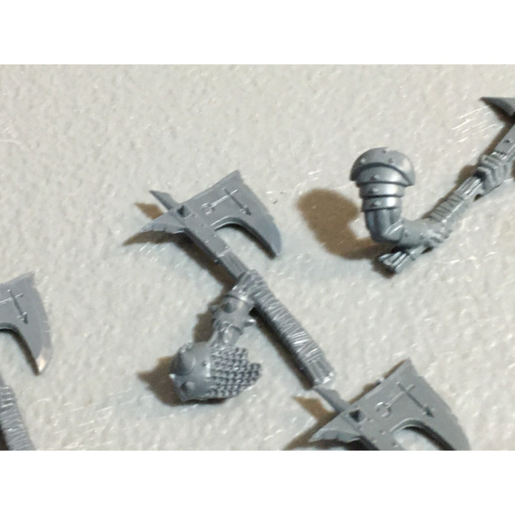 A23232 WARHAMMER FANTASY CHAOS BEASTMEN BITS LOT BESTIGORS GAMES WORKSHOP GW