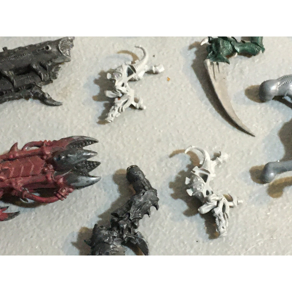 A30755 WARHAMMER 40K TYRANIDS BITS LOT TERVIGON TERMAGANT CARNIFEX GW