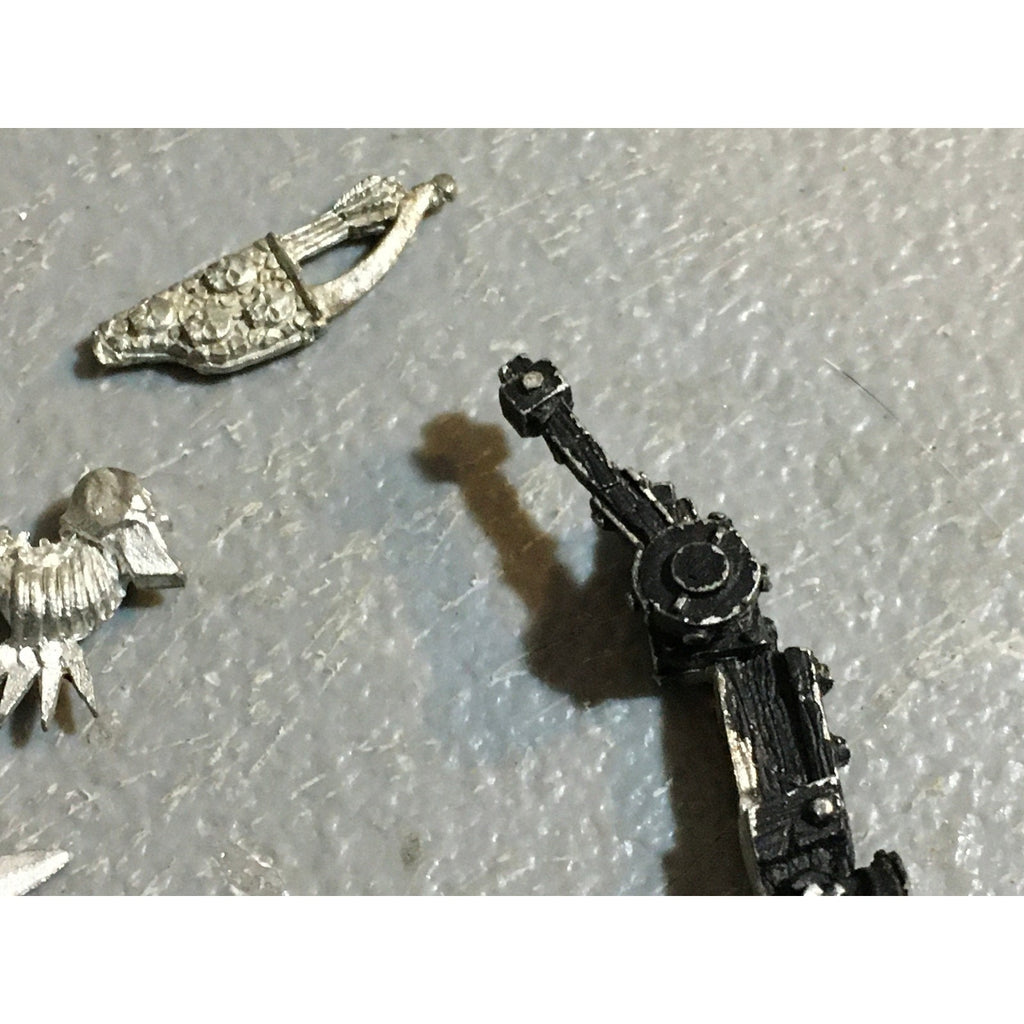 A32491 WARHAMMER FANTASY METAL MIXED BITS LOT HIGH ELVES UNDEAD BALLISTA GW