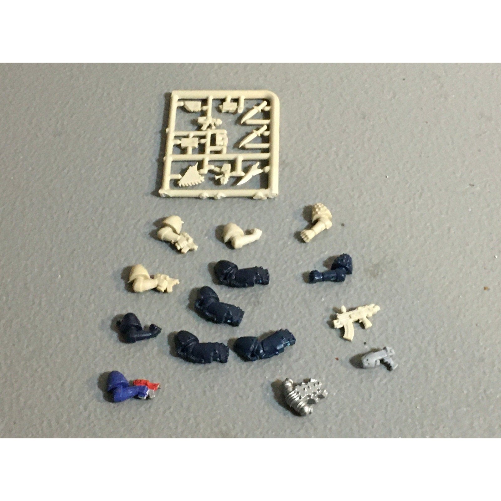 A30752 WARHAMMER 40K SPACE MARINES RTB01 BITS LOT ROGUE TRADER ARMS BLADE GW