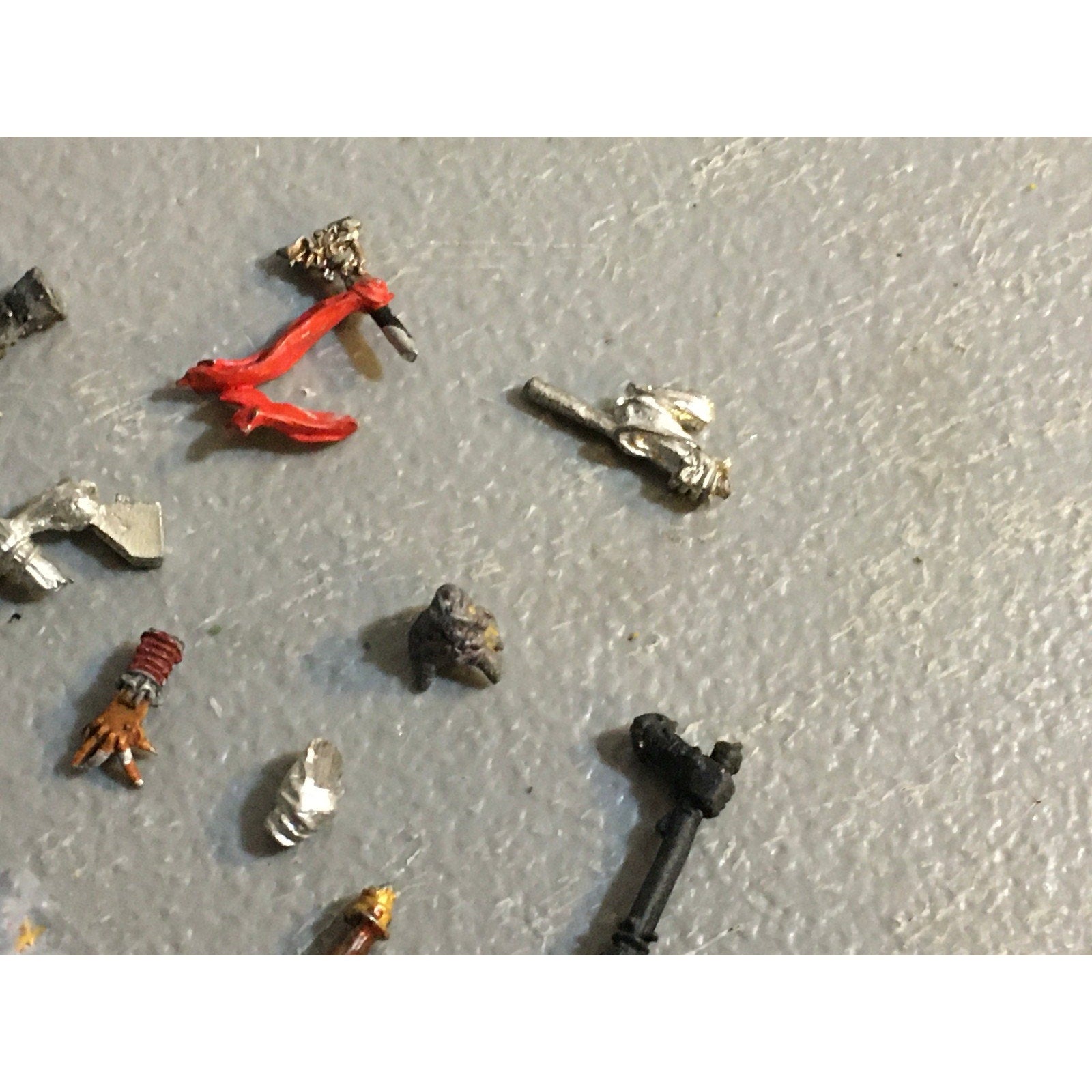 A32573 UNKNOWN MINIATURES ALL METAL BITS LOT WINGS ARM HEAD RPG TABLETOP