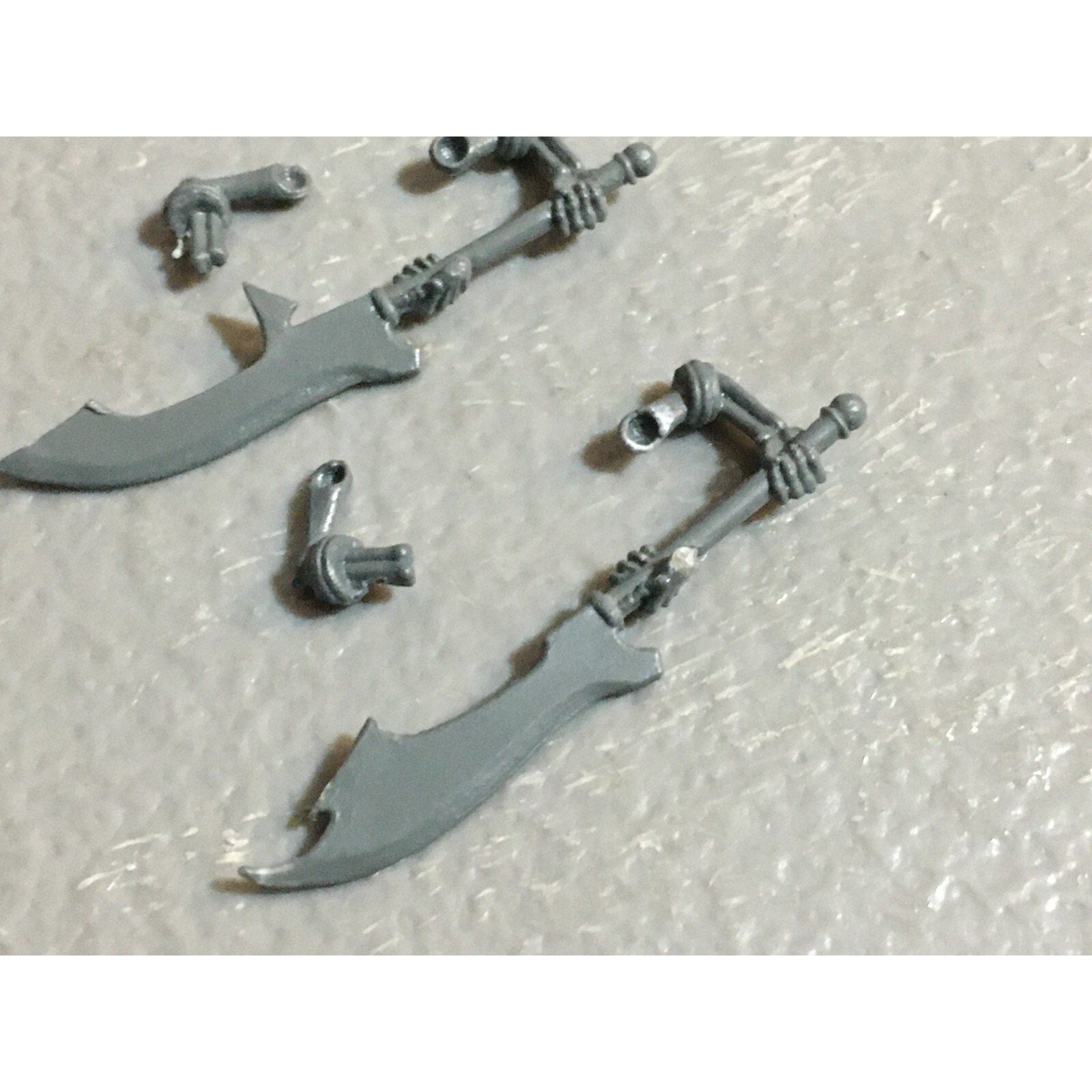 A23421 WARHAMMER FANTASY VAMPIRE COUNTS BITS LOT SKELETON WIGHT GREAT WEAPON ARM