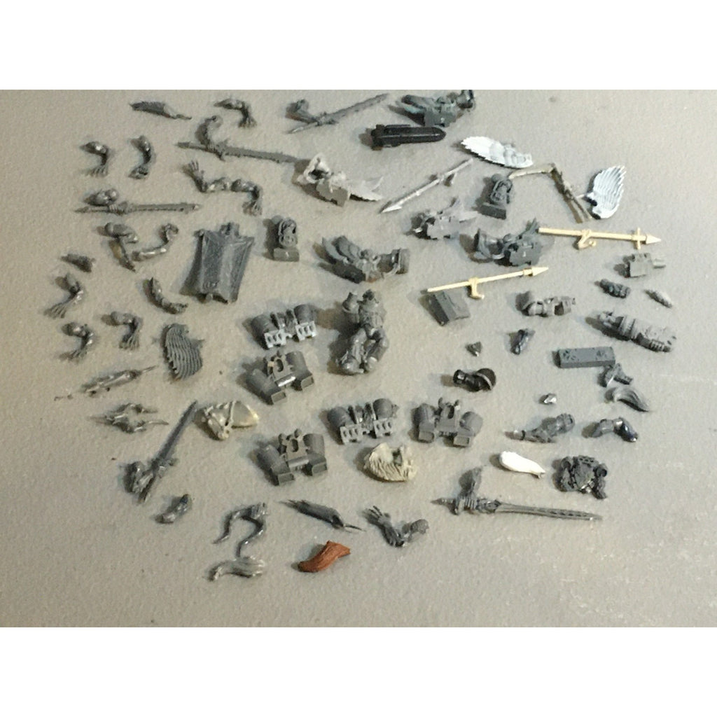 A32586 WARHAMMER 40K FANTASY RANDOM BITS LOT BLOOD ANGELS DAEMON UNDEAD GW