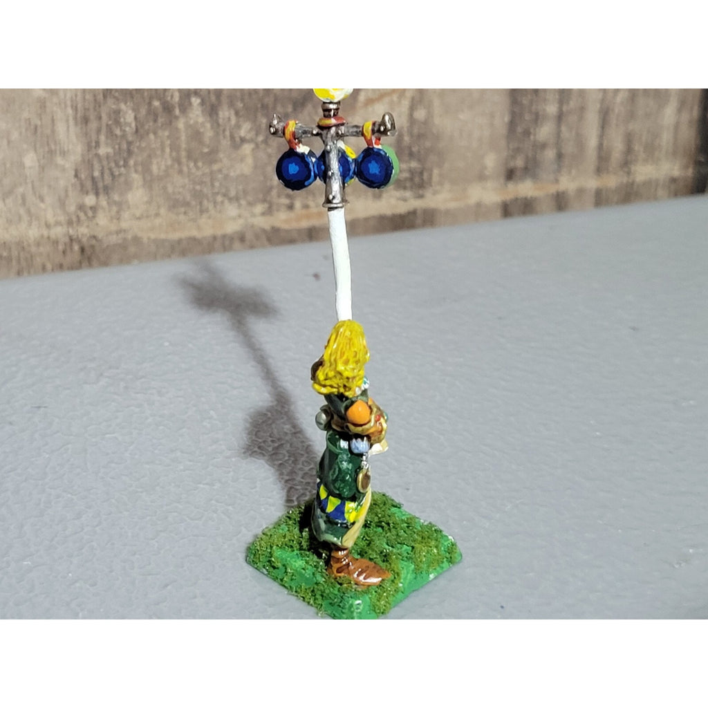 A18750 WARHAMMER FANTASY MARAUDER METAL WOOD ELVES WARRIOR W MOON STANDARD