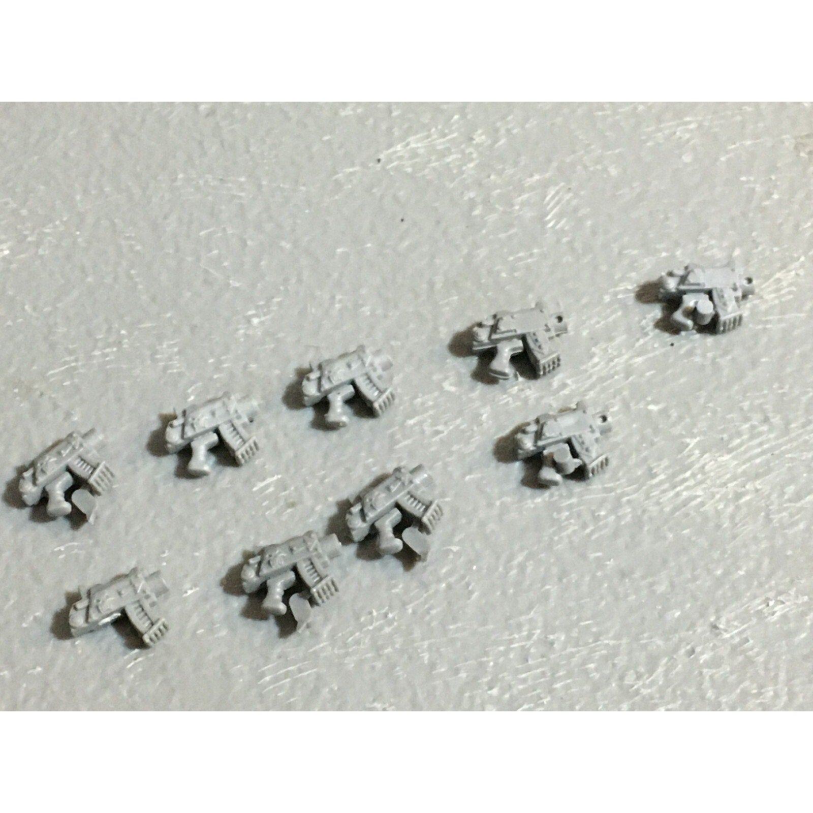 A23144 WARHAMMER 40K CHAOS SPACE MARINES ROGUE TRADER BITS LOT PISTOLS GW