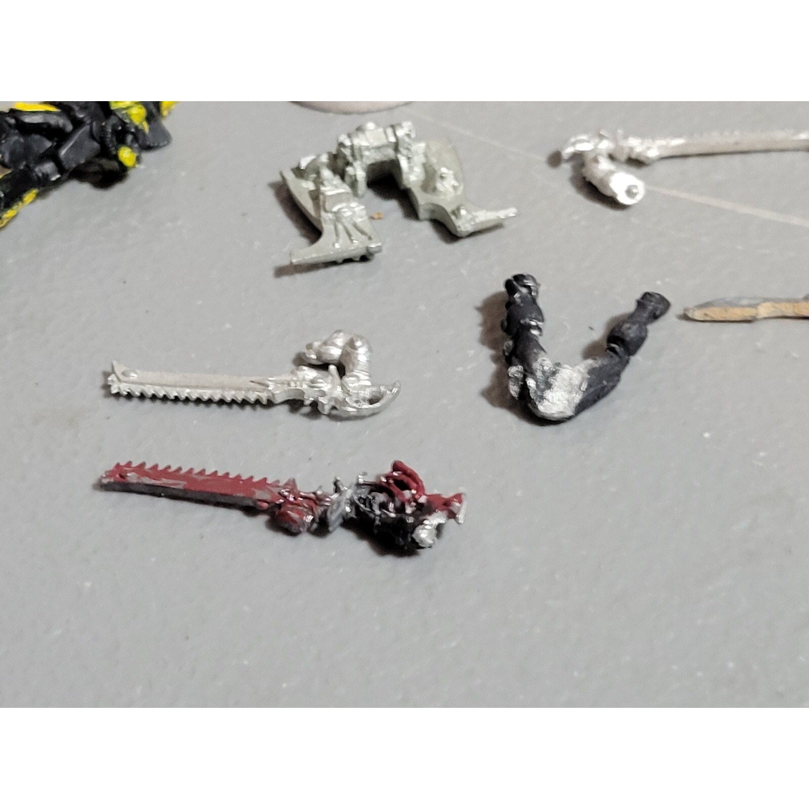 A19079 WARHAMMER 40K ELDAR CRAFTWORLDS METAL AVATAR OF KHAINE HAIR BIT