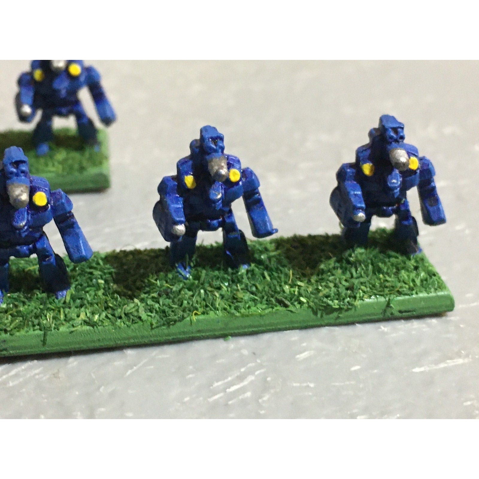 A24550 EPIC 40K IMPERIAL ROBOT 9 PC GAMES WORKSHOP WARHAMMER